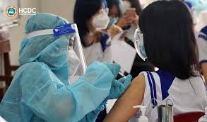 Khánh Hòa xây dựng kế hoạch tiêm vắc xin phòng Covid-19 cho trẻ từ 12 - 17 tuổi